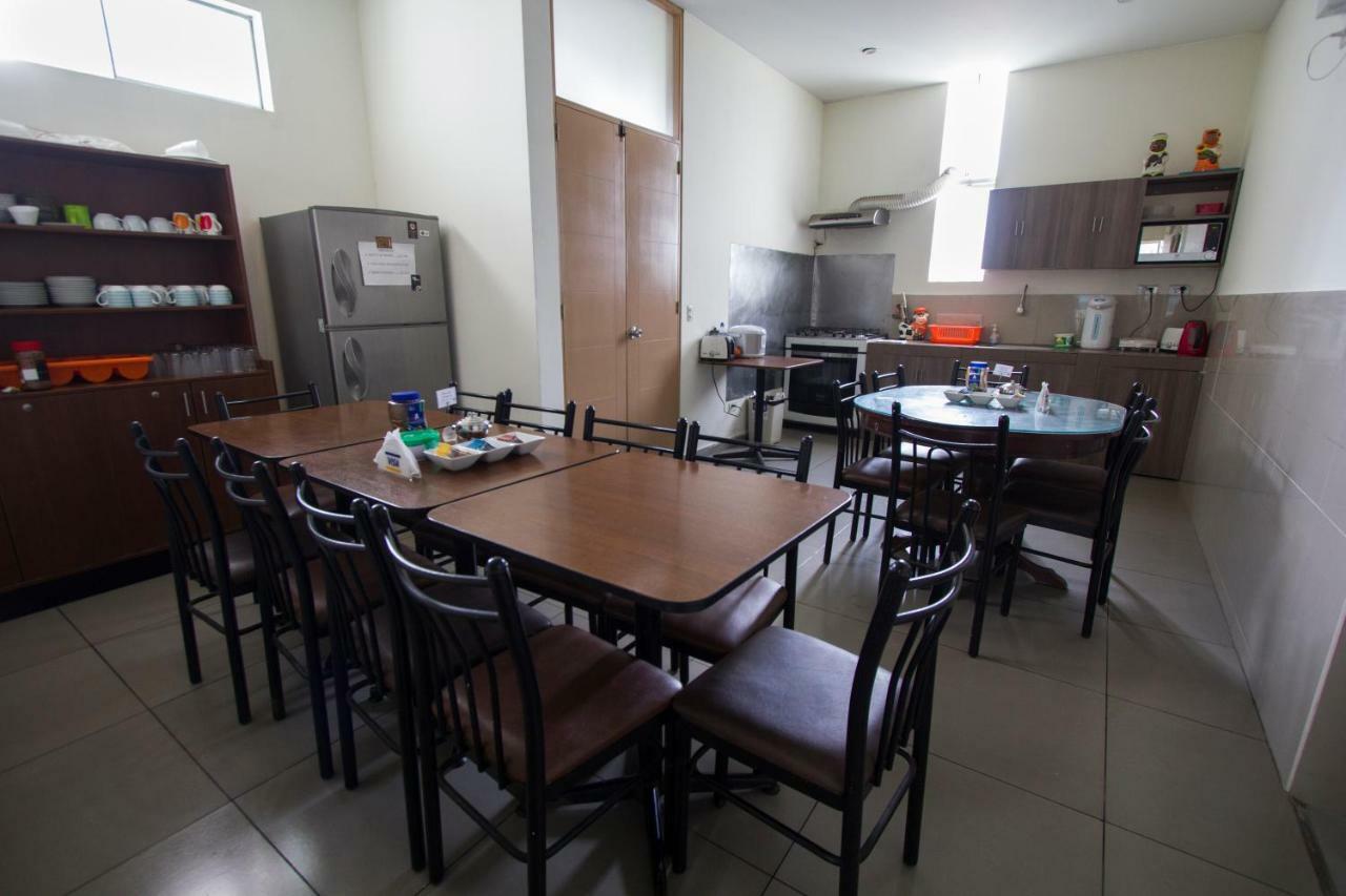 Lima House Hostel Экстерьер фото